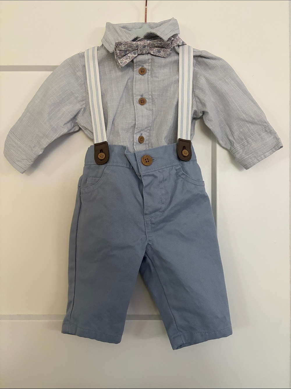 Carter’s New Baby Boy Spring Summer Collection Button Up and Suspenders 3 Months